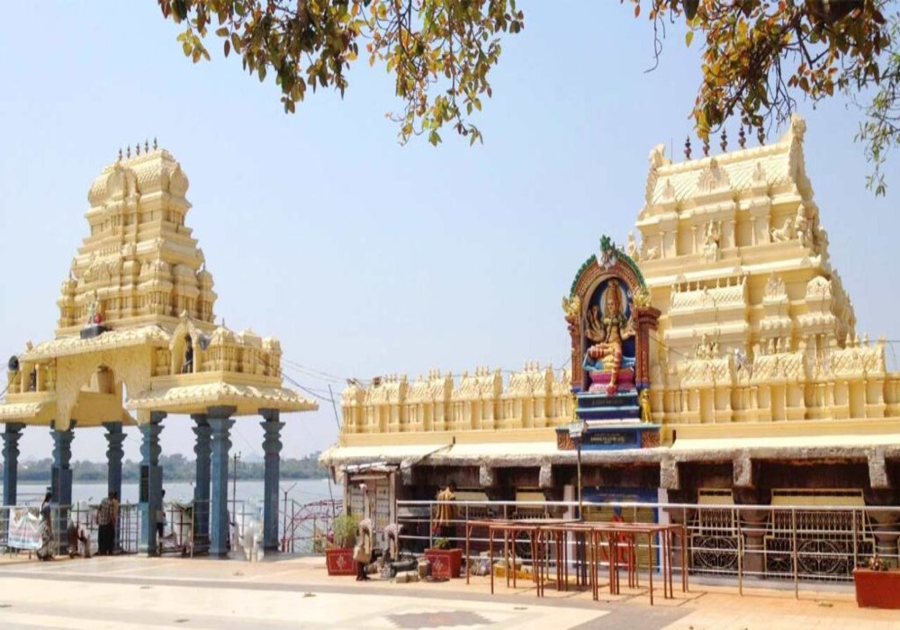 Bhadrakali-Temple-Warangal