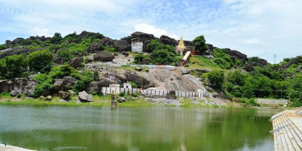 Padmakshi Temple