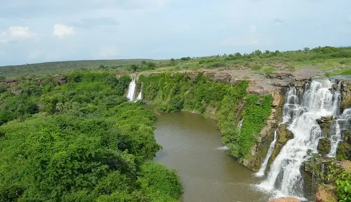 Gayathri Waterfalls